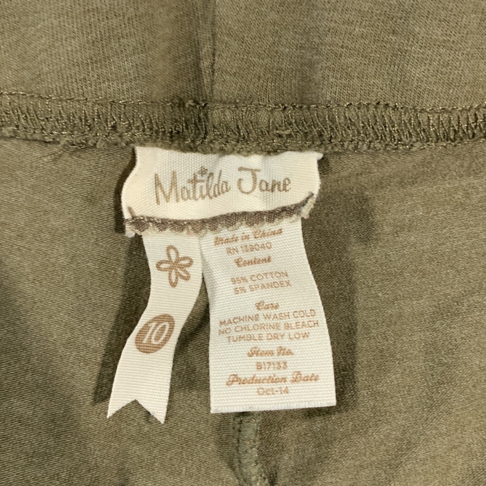 Matilda Jane ruffle bottom leggings - Picture 5 of 5